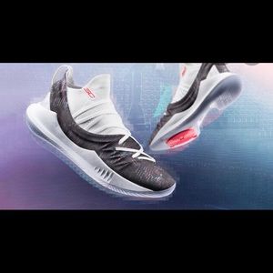 curry 5 welcome home